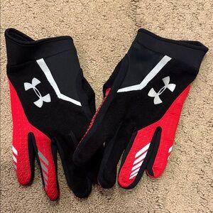 Under Armour Red and Black Athletic Gloves